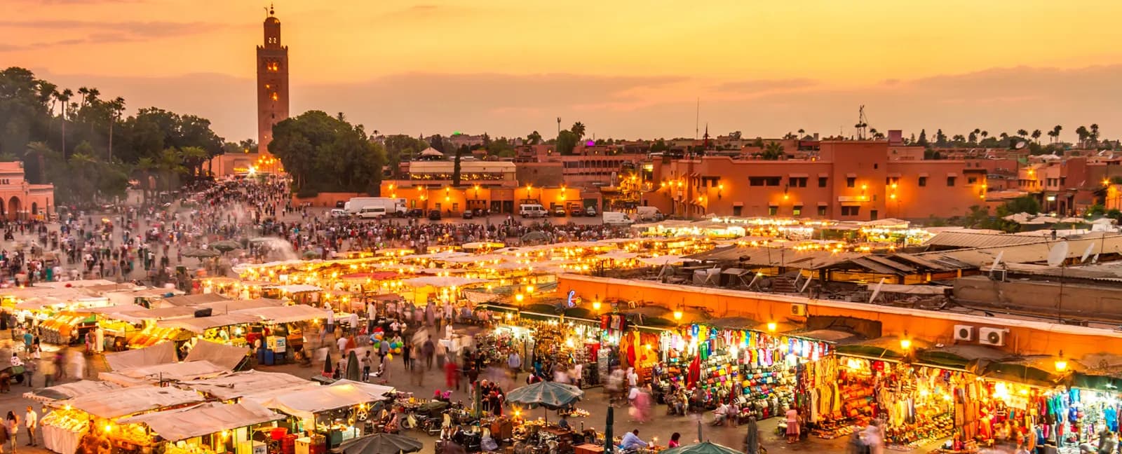 Vibrant evening atmosphere at Jemaa el-Fna in Marrakech